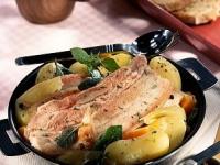 Piept de porc la cuptor cu cartofi noi Piept de porc la cuptor cu cartofi noi
